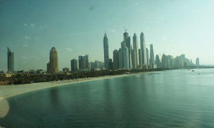 DUBAI, UNA URBE EN EL DESIERTO
